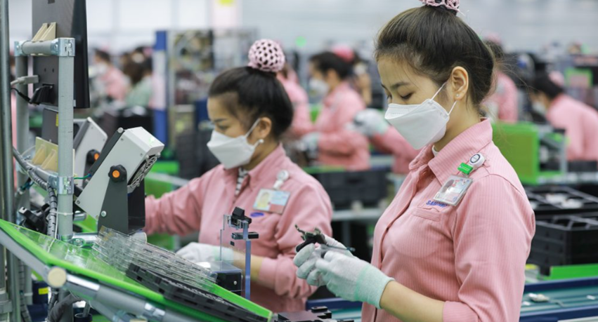 寒冬渐深 当鞋帽工厂的灯火熄灭，我们该如何面对外贸潮退后的空寂
